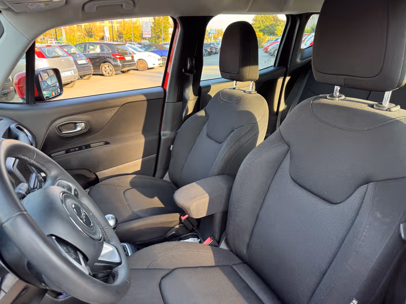 Jeep Renegade - 9