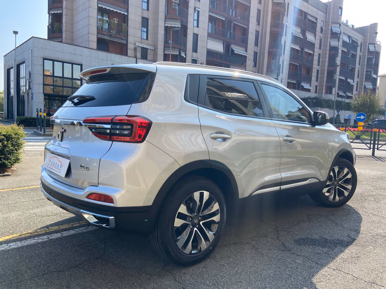 Dr automobiles DR5 - 7