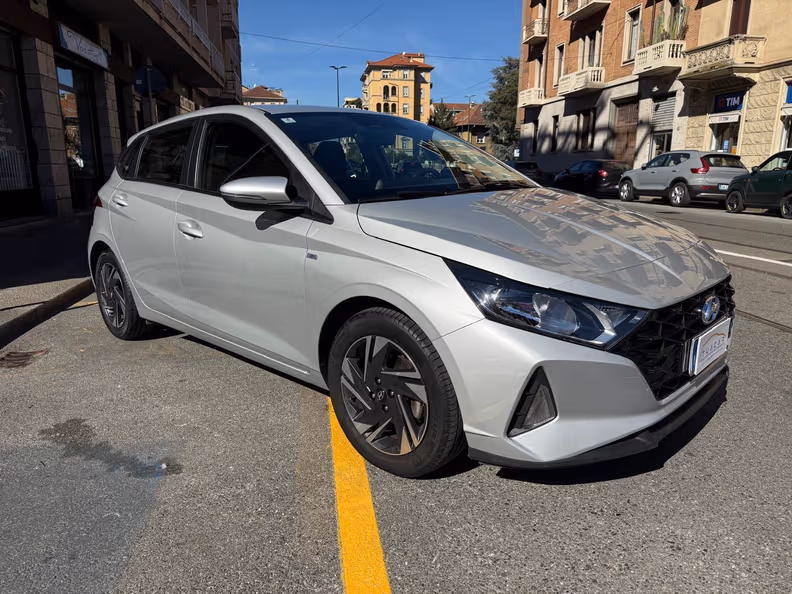 Hyundai i20 - 9