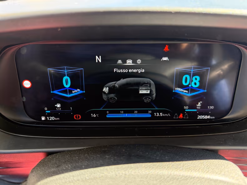 Hyundai i20 - 15