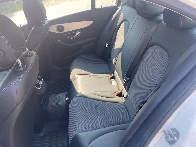 Mercedes-Benz C-Class - 31