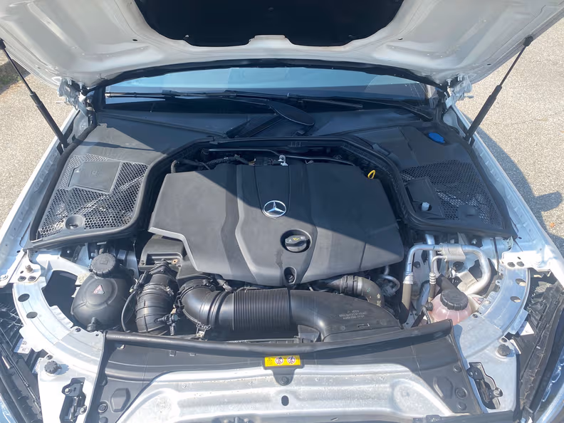 Mercedes-Benz C-Class - 17