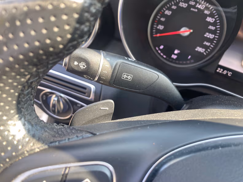 Mercedes-Benz C-Class - 21