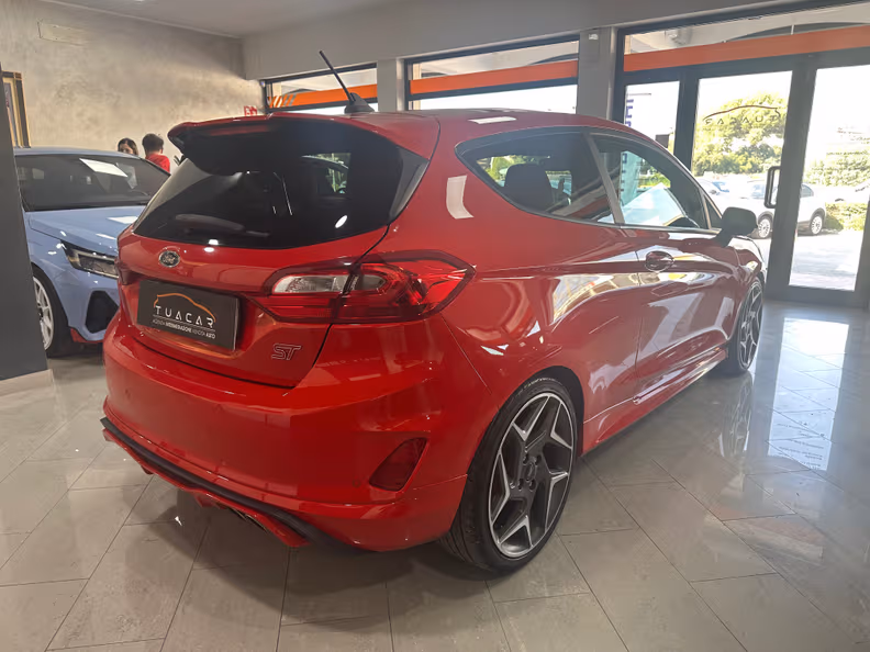 Ford Fiesta - 6