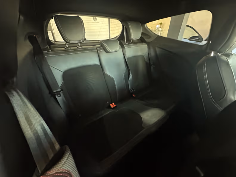 Ford Fiesta - 18