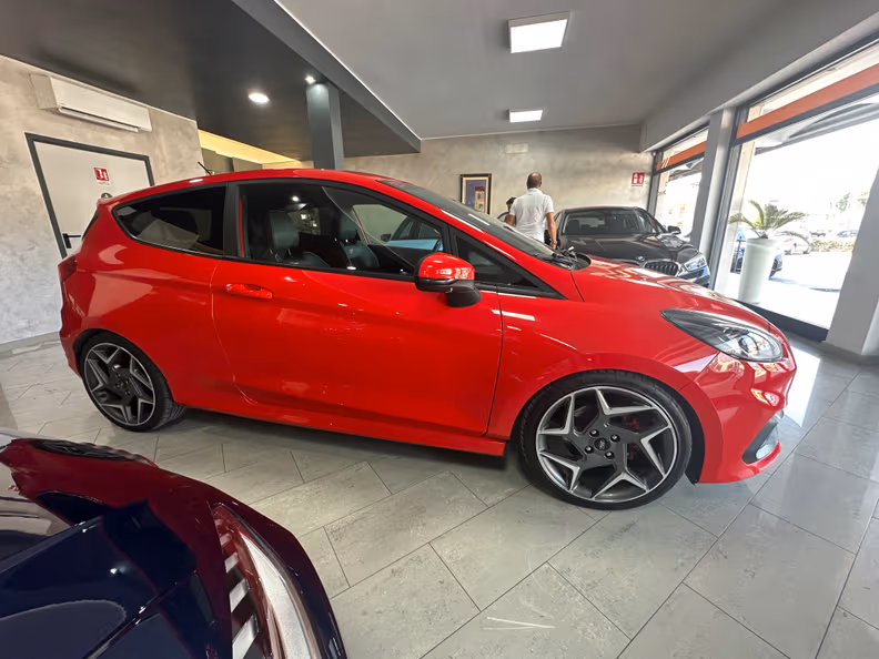 Ford Fiesta - 7