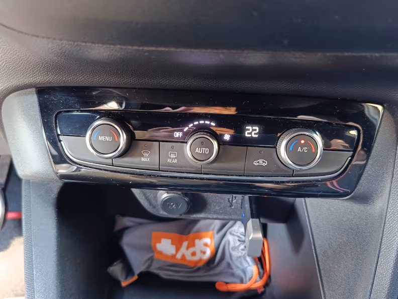 Opel Corsa - 18