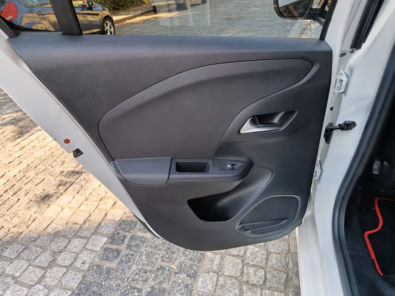 Opel Corsa - 35