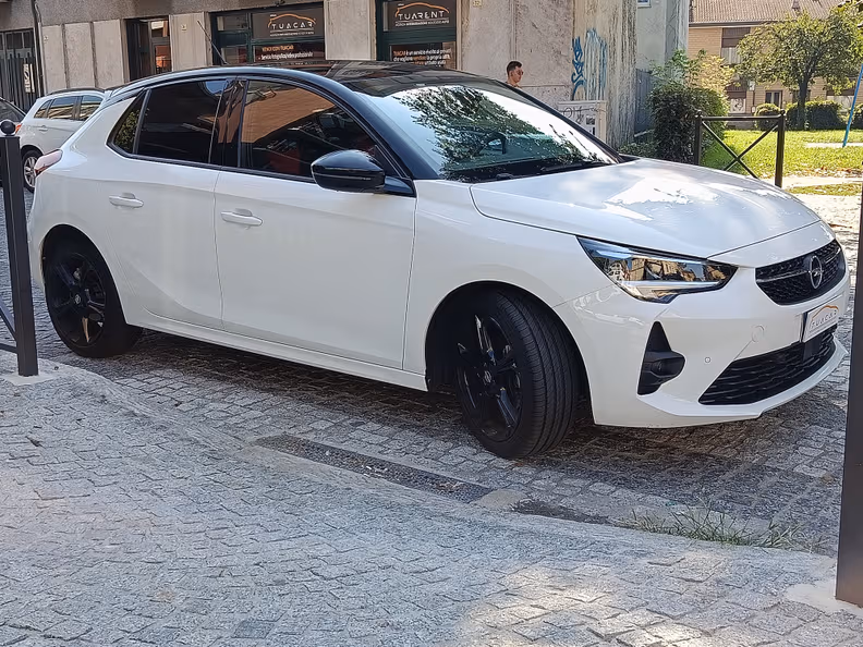 Opel Corsa - 3