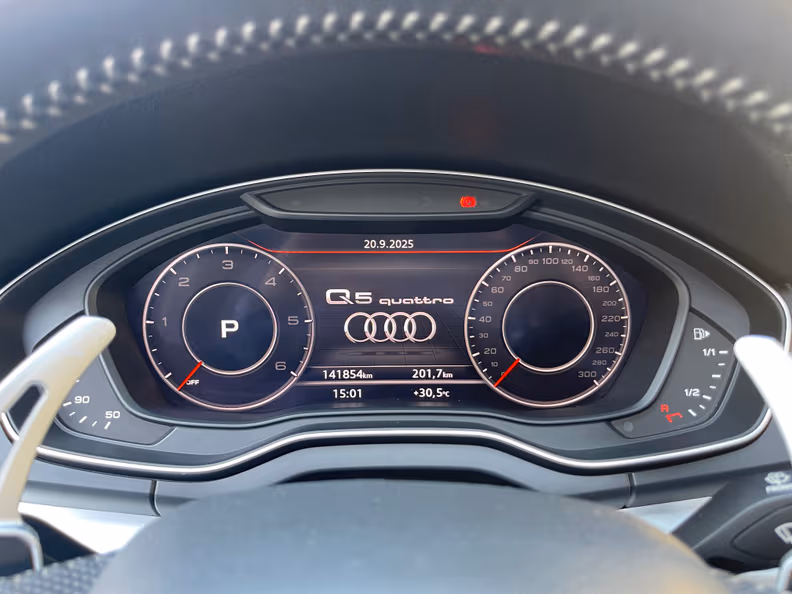 Audi Q5 - 11
