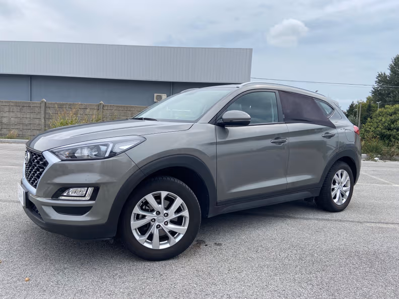 Hyundai Tucson - 1