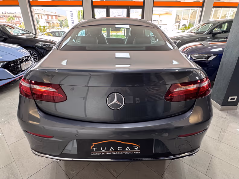 Mercedes-Benz E-Class - 5