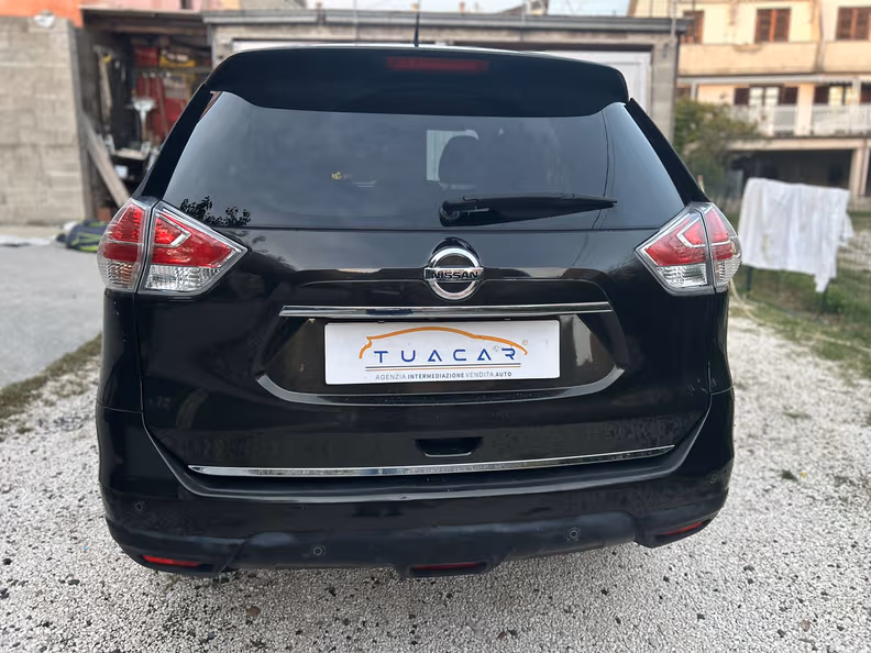 Nissan X-Trail - 4
