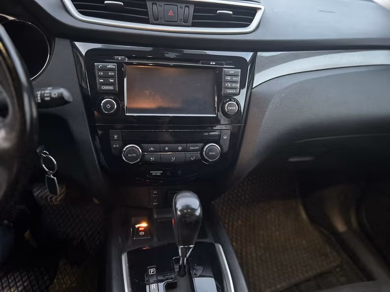 Nissan X-Trail - 16