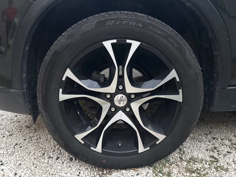 Nissan X-Trail - 10