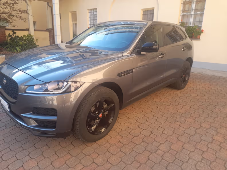Jaguar F-Pace - 43