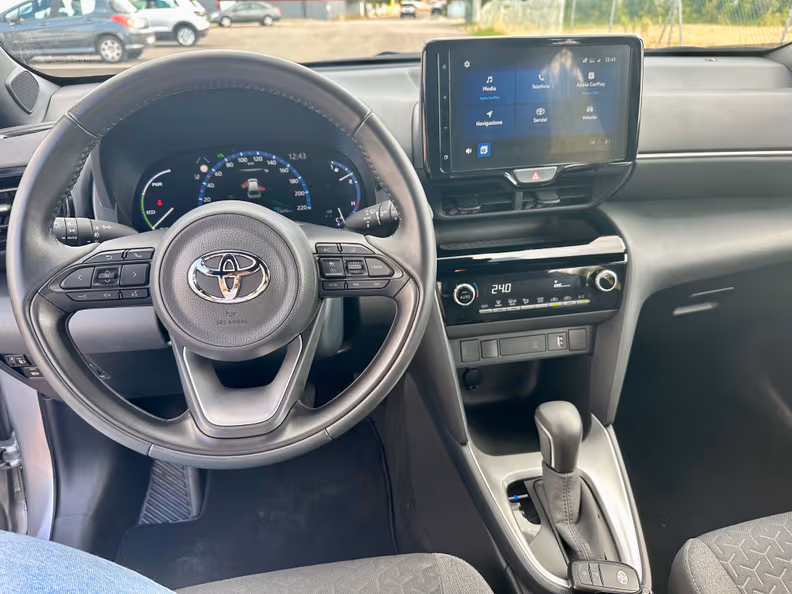 Toyota Yaris Cross - 17