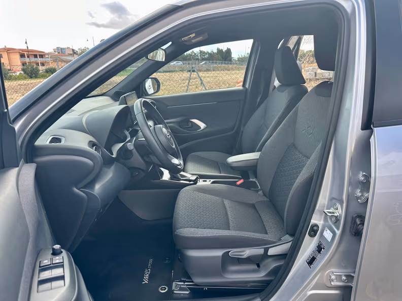 Toyota Yaris Cross - 15