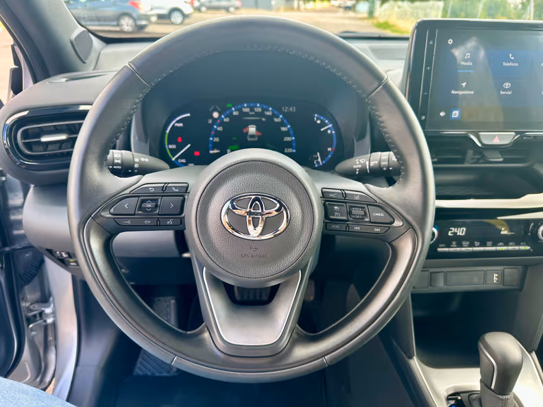 Toyota Yaris Cross - 18