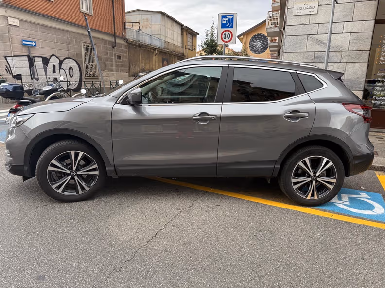 Nissan Qashqai - 4