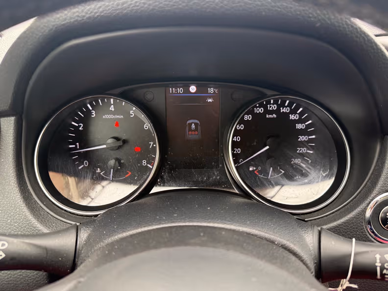 Nissan Qashqai - 16
