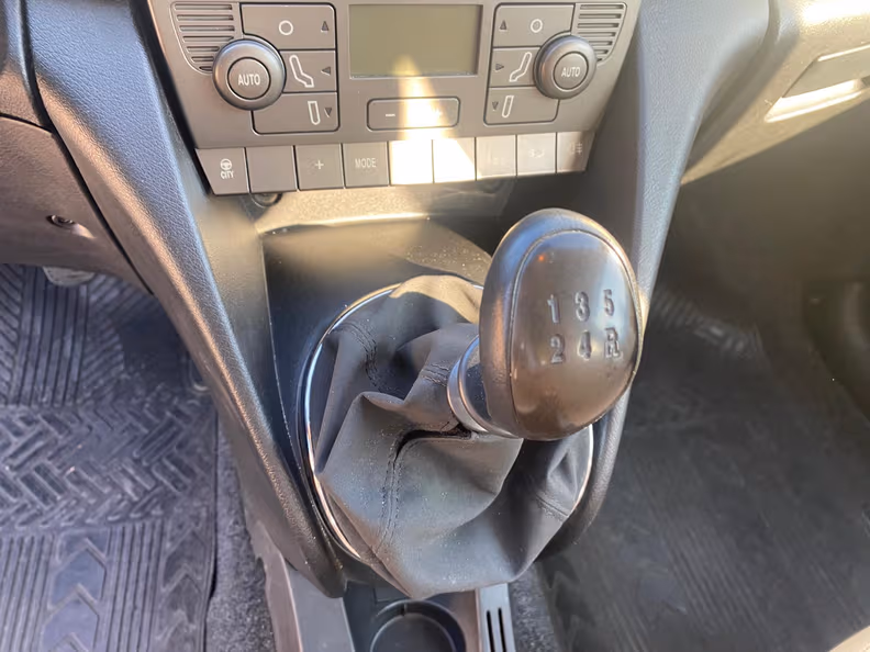 Lancia Ypsilon - 11