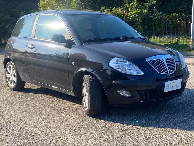 Lancia Ypsilon - 3