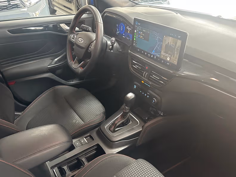 Ford Focus - 9
