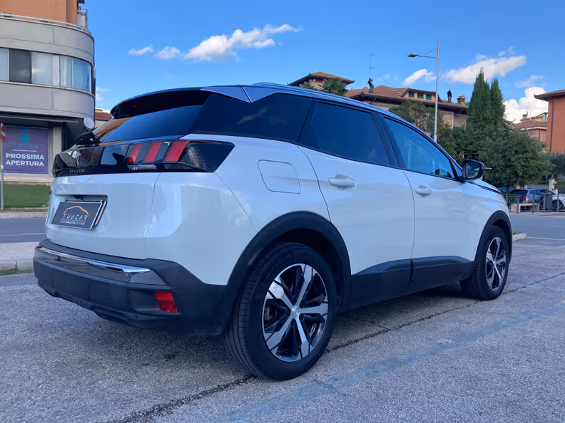 Peugeot 3008 - 22