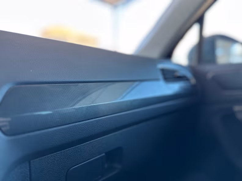 Volkswagen Tiguan - 29