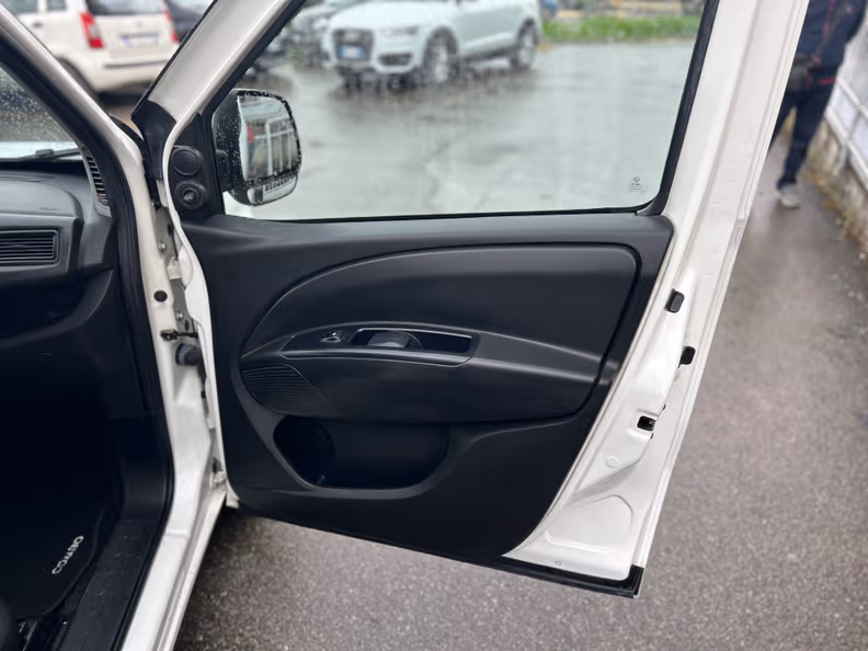 Opel Combo / Combo Life - 15