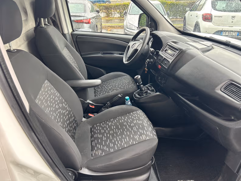 Opel Combo / Combo Life - 16