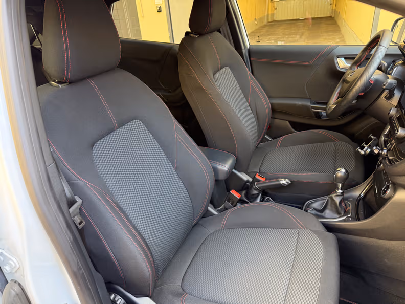Ford Puma - 30