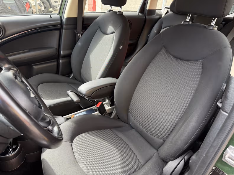 Mini Countryman - 23
