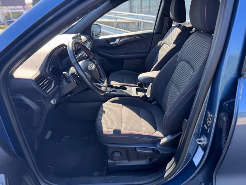 Ford Kuga - 18