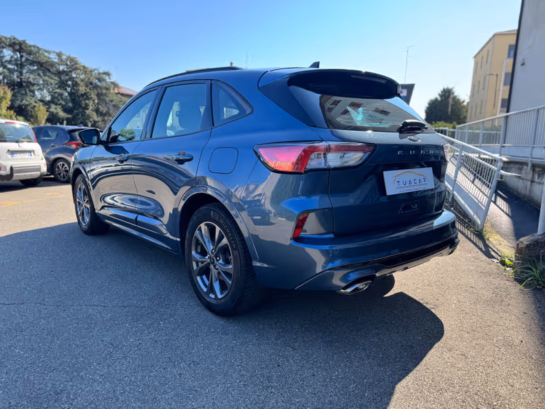 Ford Kuga - 3