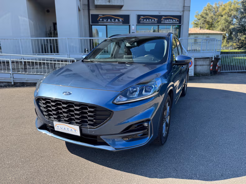 Ford Kuga - 1