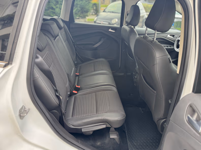 Ford Kuga - 22