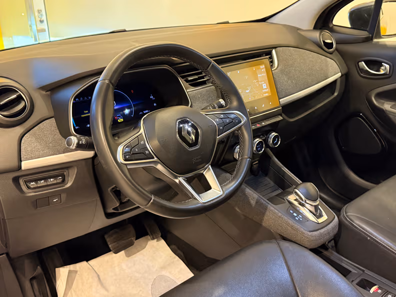Renault Zoe - 14