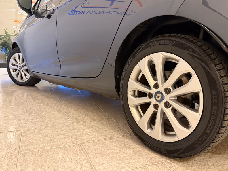 Renault Zoe - 9