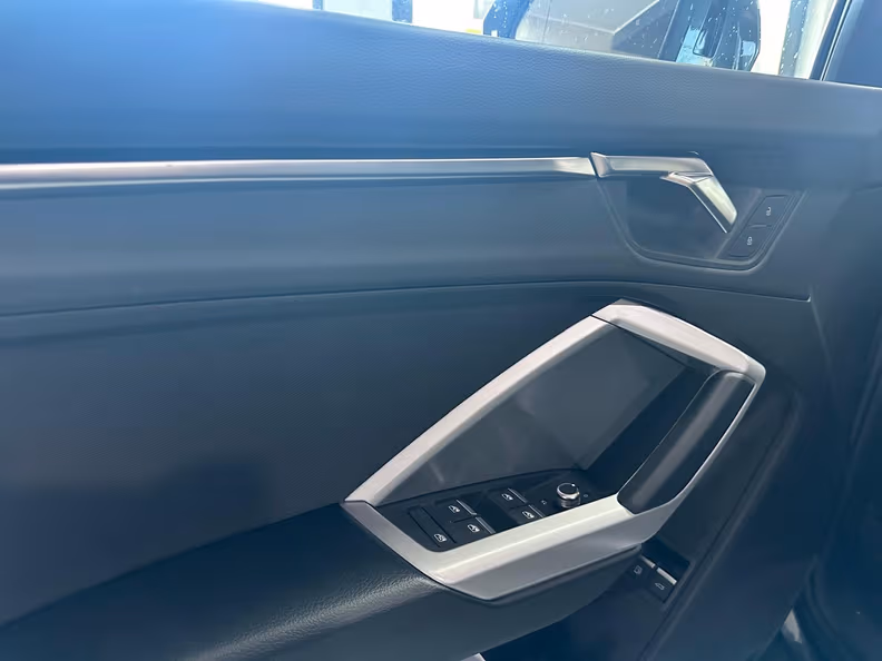 Audi Q3 - 13