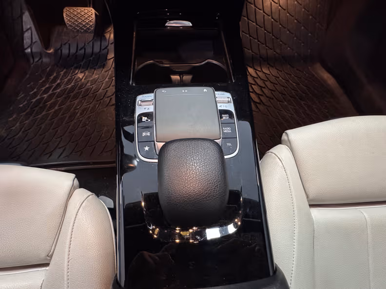 Mercedes-Benz A-Class - 11