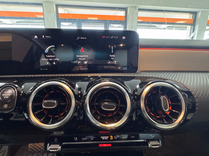 Mercedes-Benz A-Class - 12