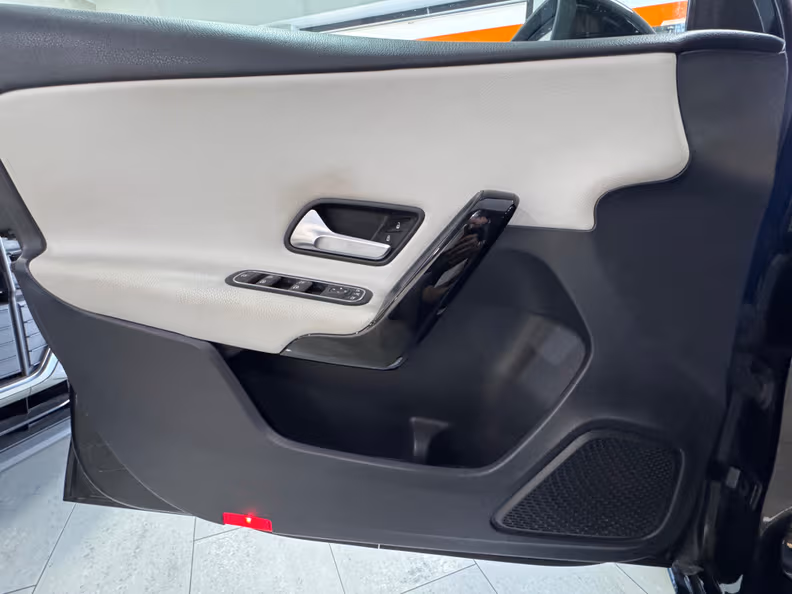 Mercedes-Benz A-Class - 14
