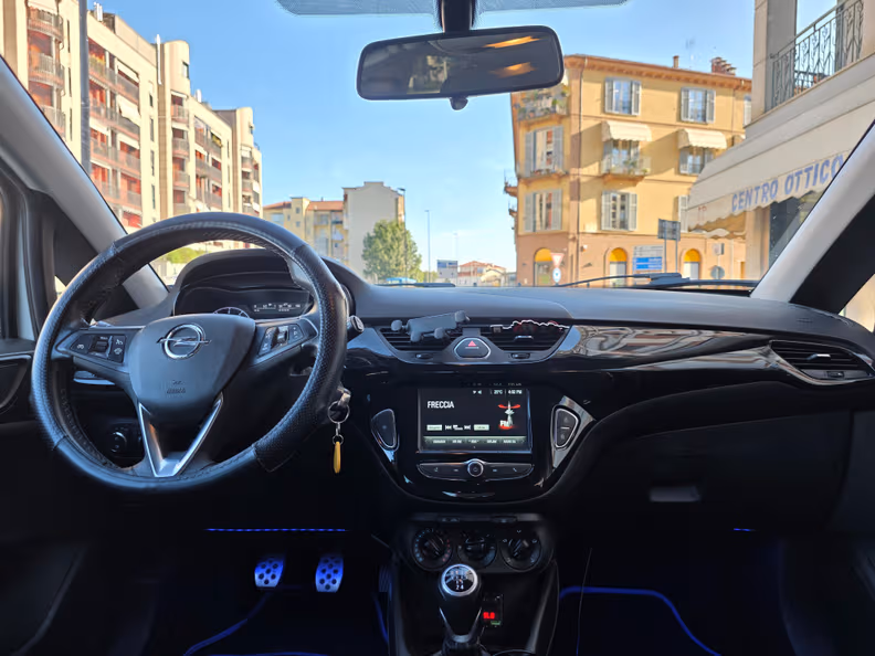 Opel Corsa - 9