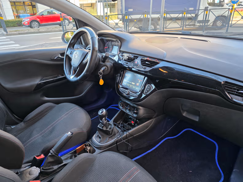 Opel Corsa - 18