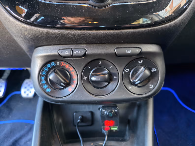 Opel Corsa - 15