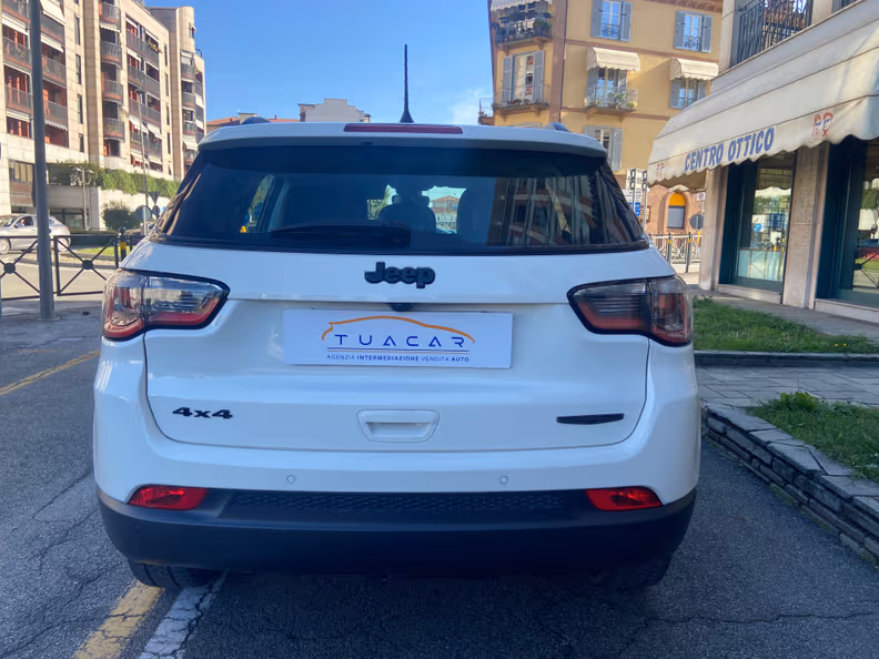 Jeep Compass - 6