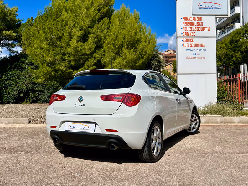 Alfa Romeo Giulietta - 7