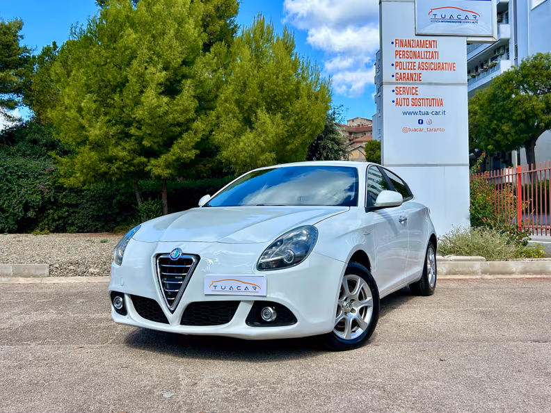 Alfa Romeo Giulietta - 1